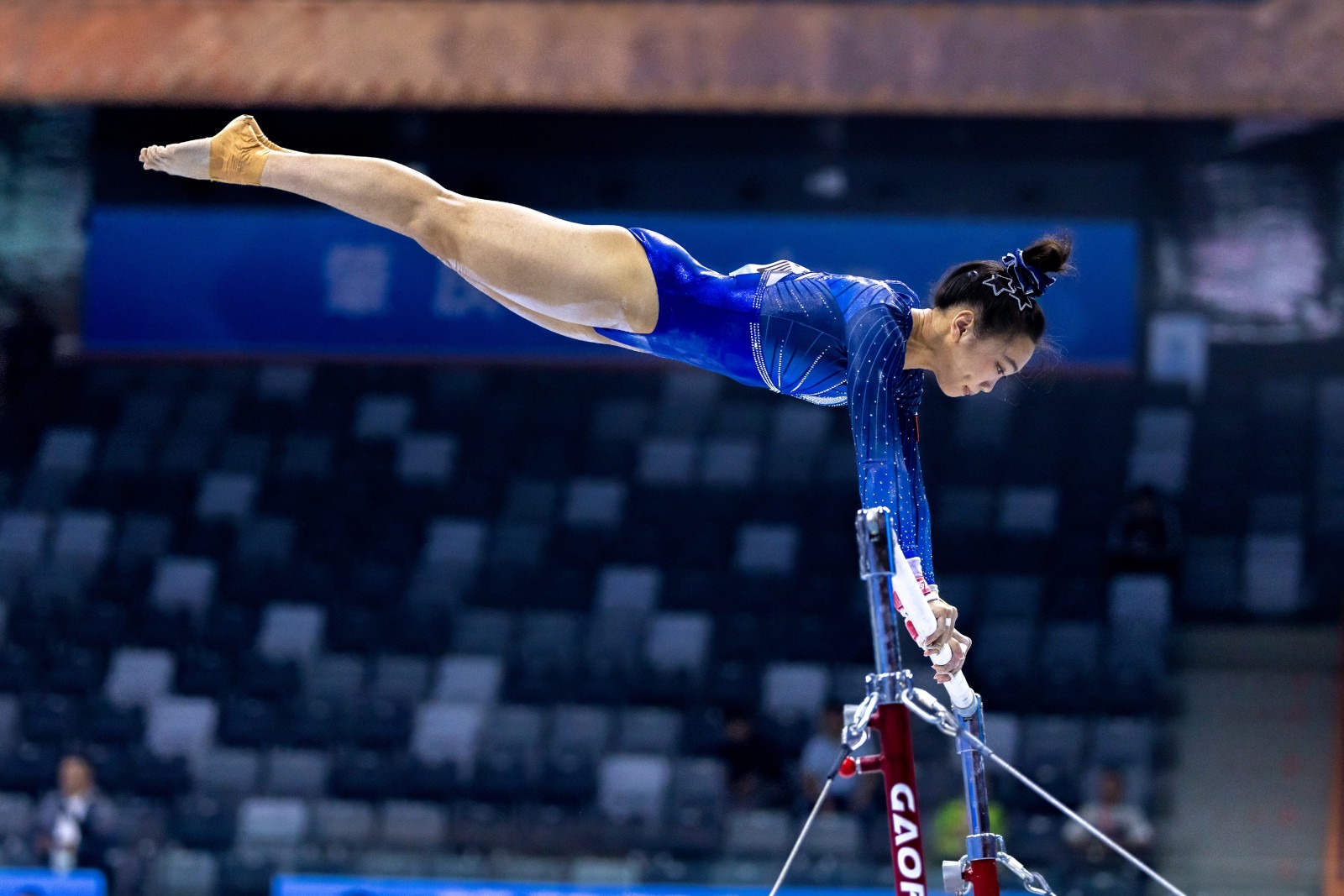 [中超]上海海港客场胜深圳新鹏城